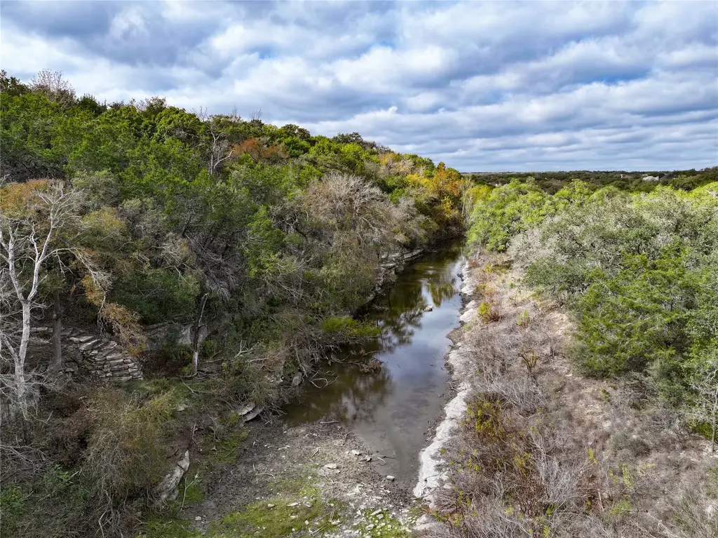 147 Zinnia Court, Driftwood