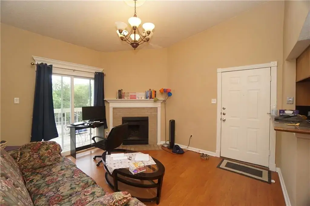 114 E 31st Street 306, Austin