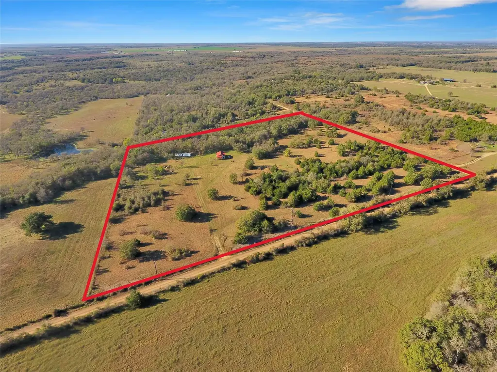 2146 County Road 418, Thorndale