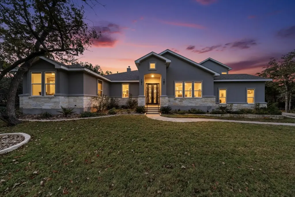 448 Stephen F Austin Boulevard, Bastrop