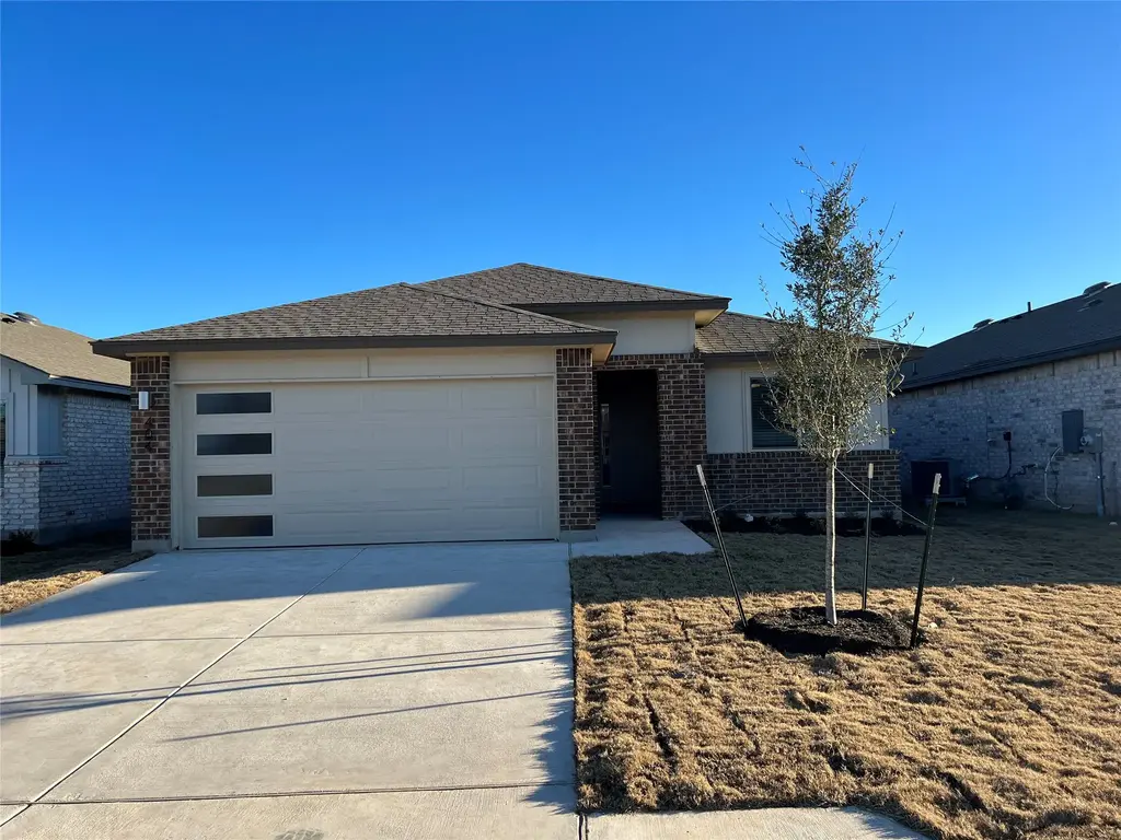 404 Coda Crossing, Georgetown