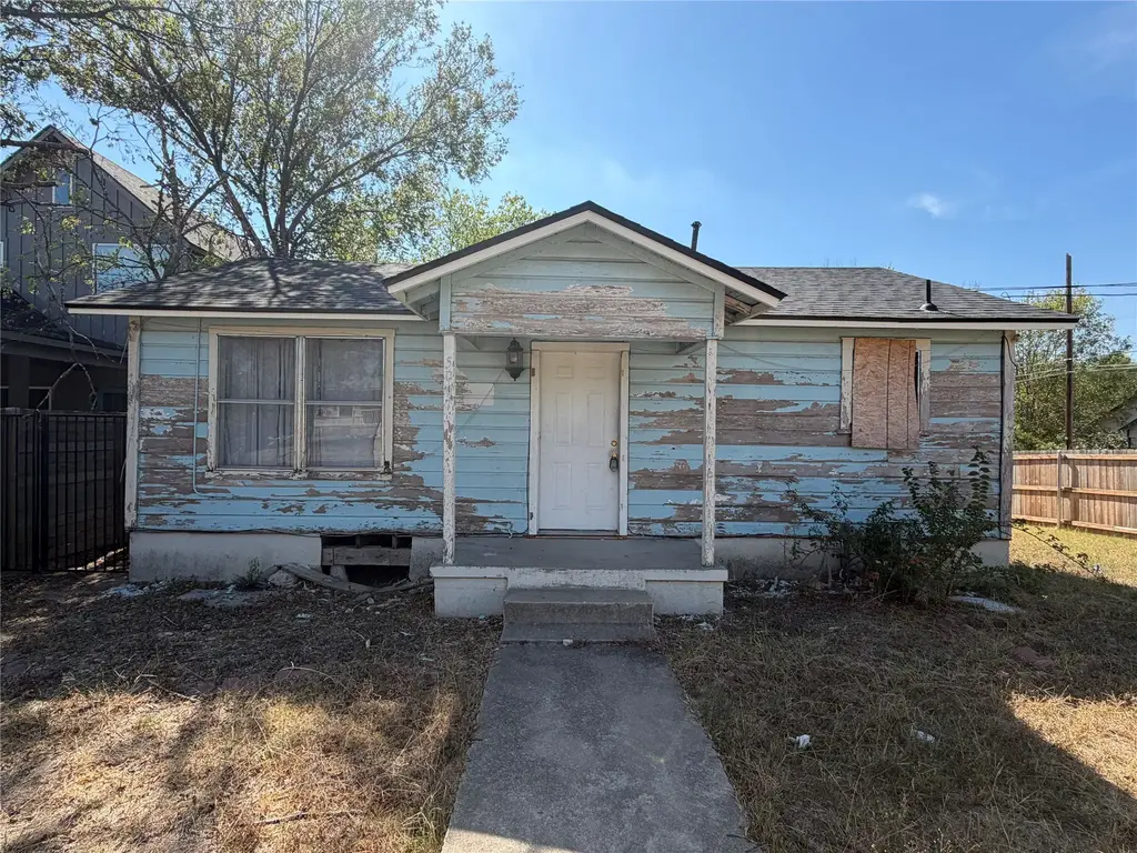 5001 Lott Avenue, Austin