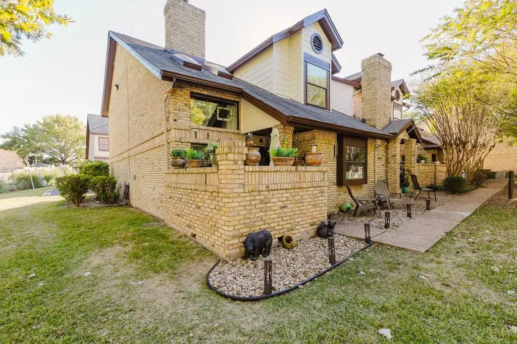 10819 Crown Colony Drive 40, Austin