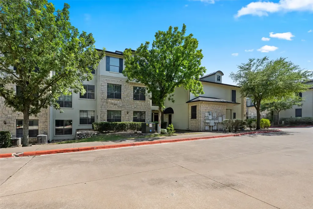 7701 Rialto Boulevard 1433, Austin