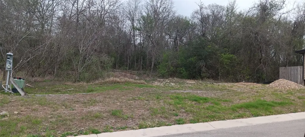 121 Bateleurefrey Cove, Cedar Creek