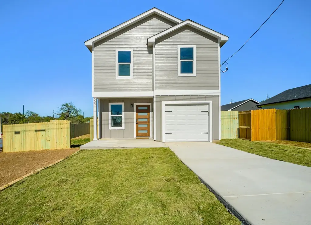 303 Cedarhill Drive, Granite Shoals