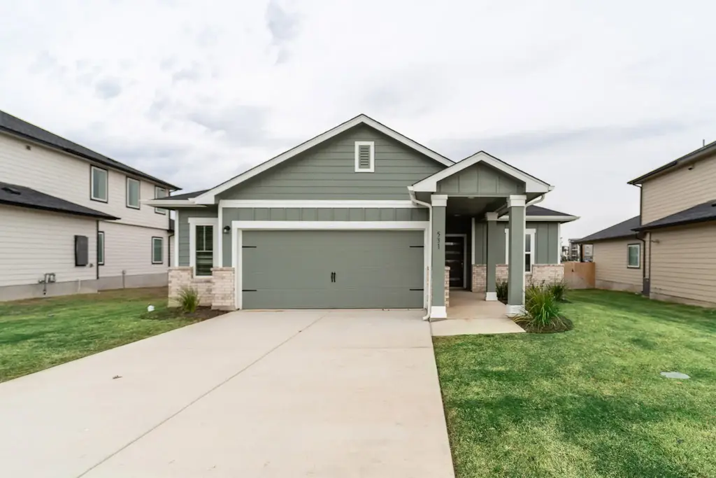531 Yellowstone Drive, Kyle