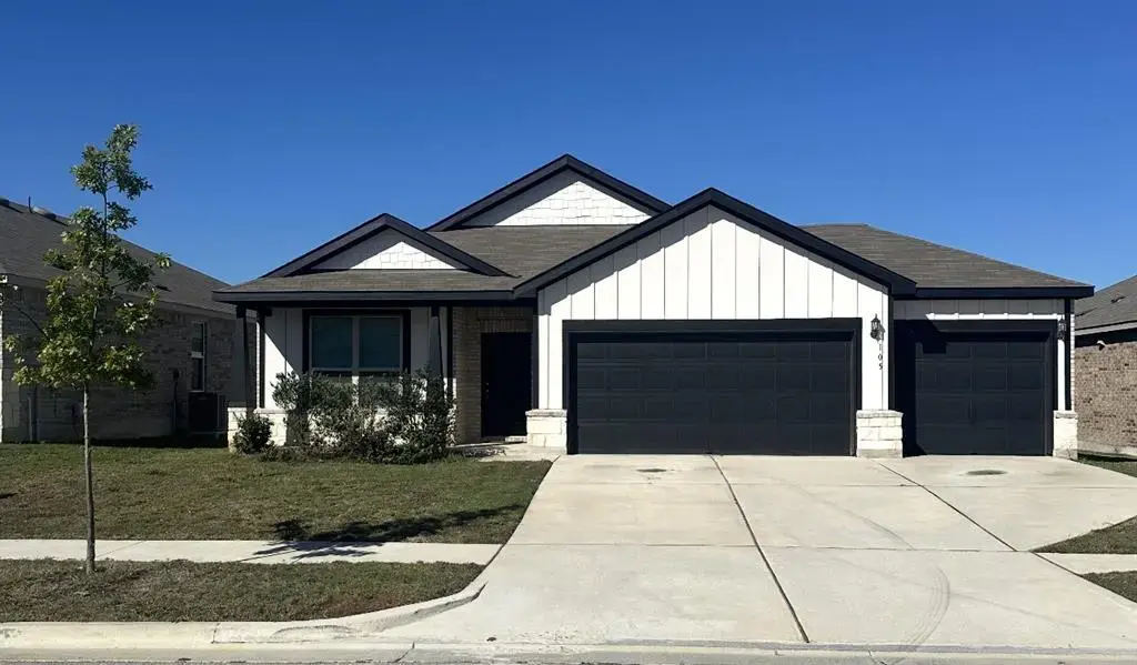 105 Onna Street, Taylor