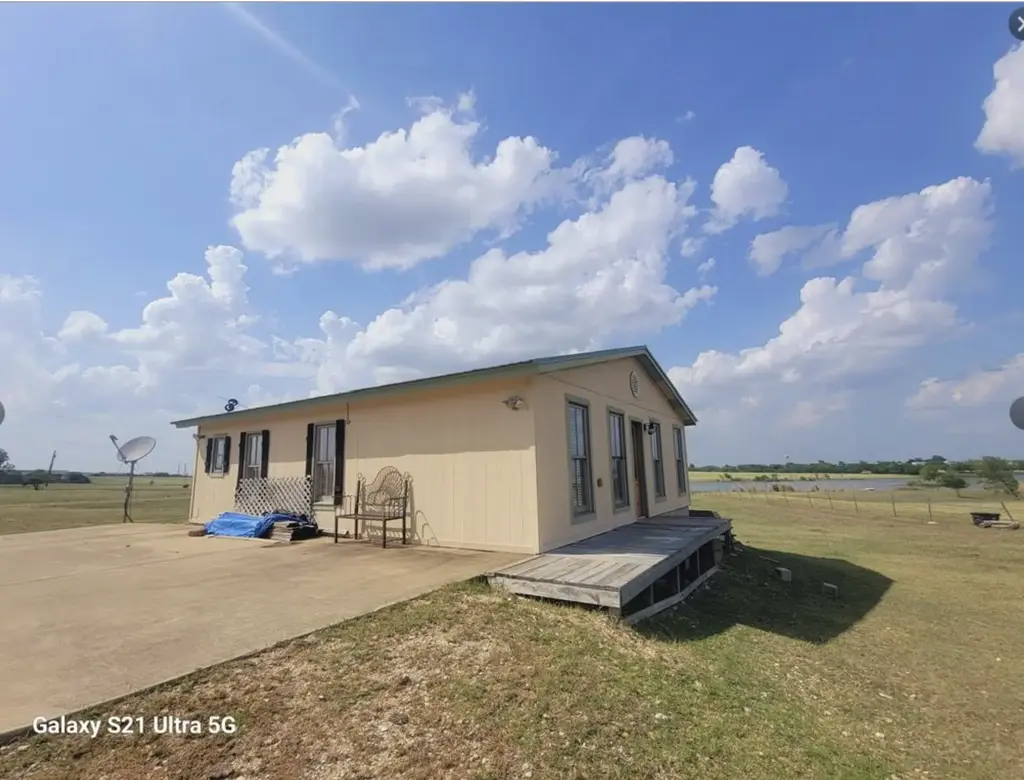 1150 Cr 405, Taylor