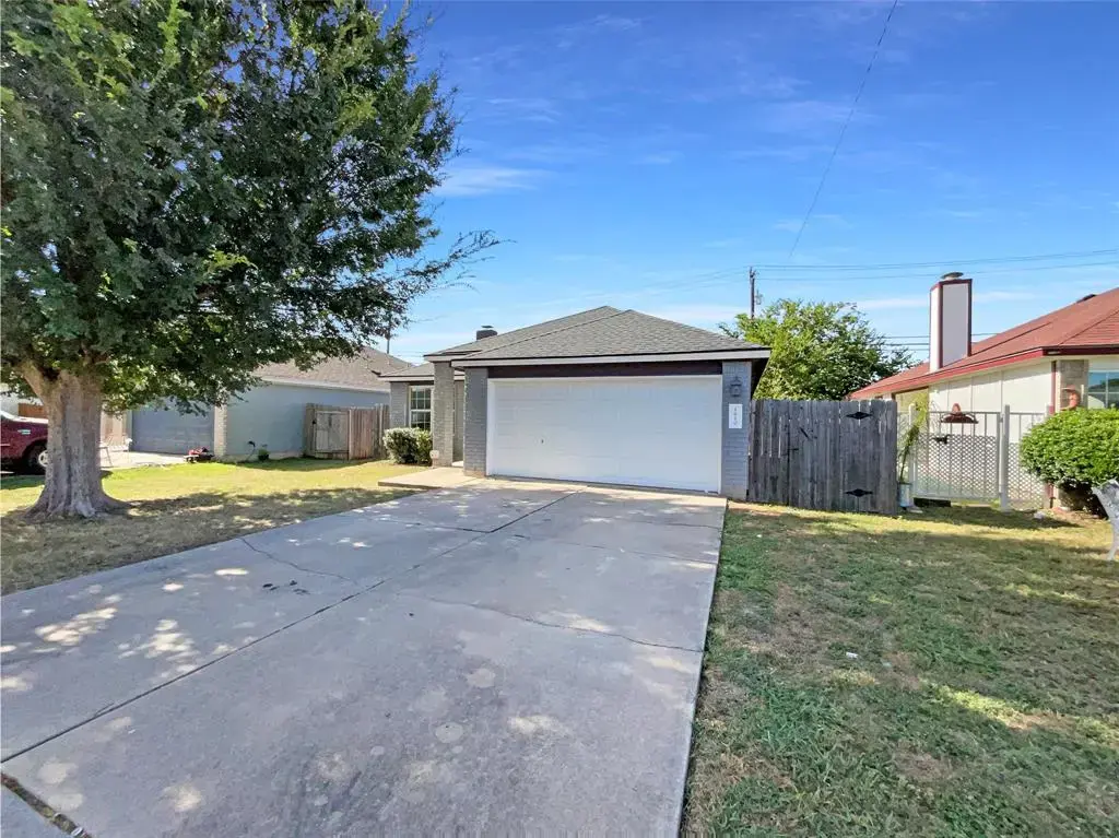 N/A, Round Rock