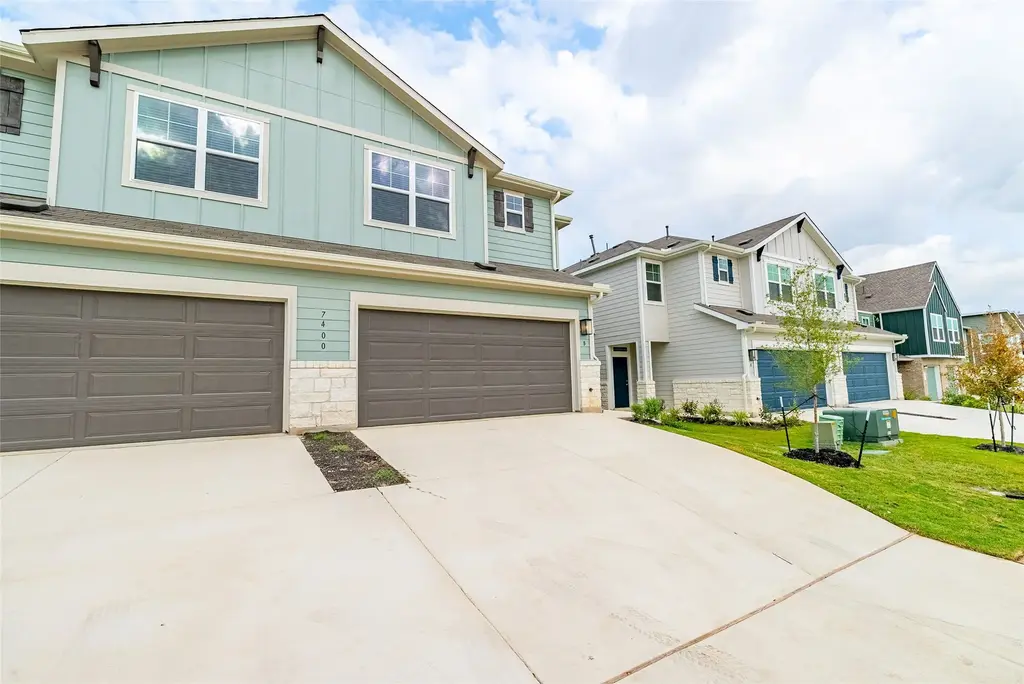 7400 Sparkling Light Drive A, Del Valle