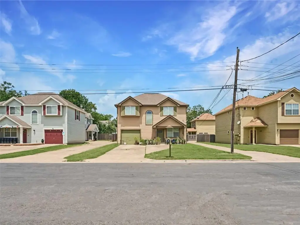 6916 Meador Avenue, Austin
