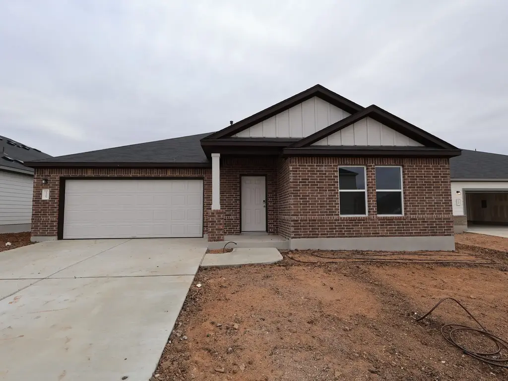 13705 Warnock Trail, Manor