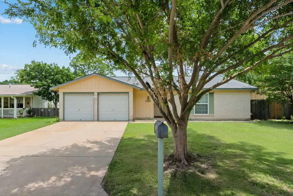 2006 Heathwood Circle, Round Rock