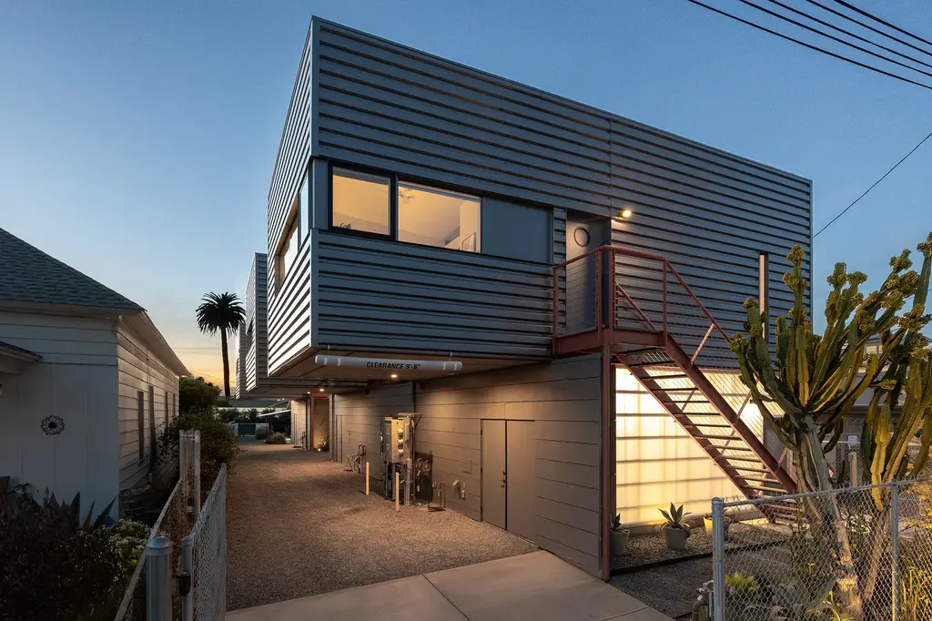 161 N Garden Street, Out of State