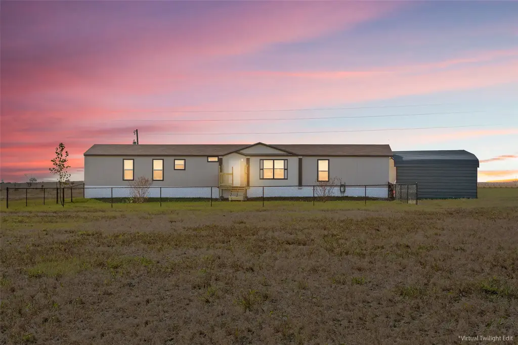 424 State Highway 53 Highway, Rosebud