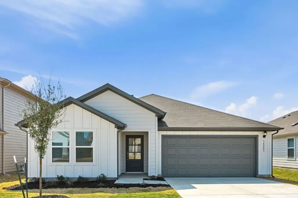14005 Axel Johanson Drive, Del Valle