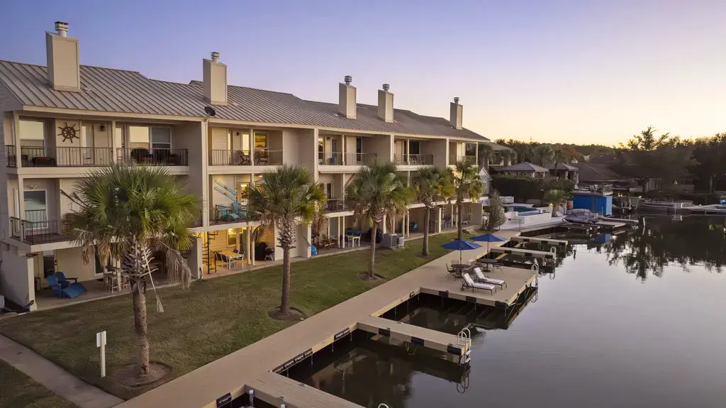 612 Port 4, Horseshoe Bay