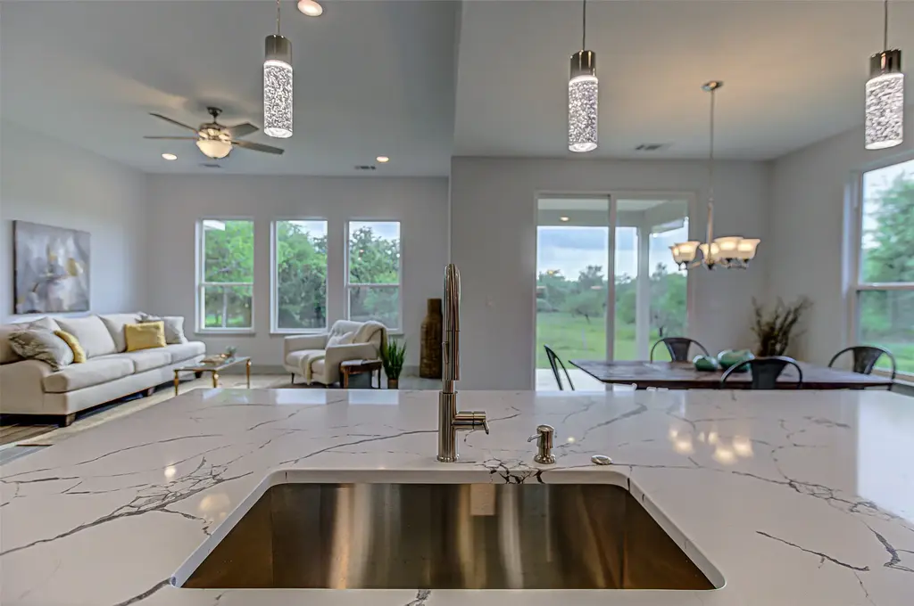 162 Puu Waa Waa Lane, Bastrop