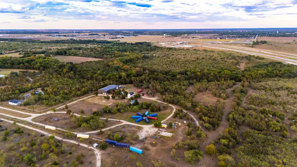 1501 Boggy Creek Road, Lockhart