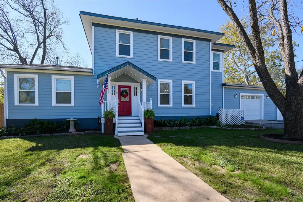 307 E Walnut Drive, Austin