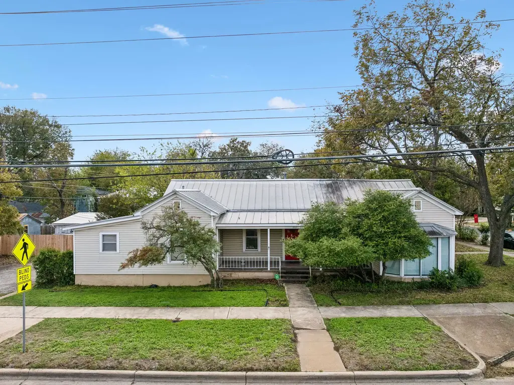 1107 W 45th Street W, Austin