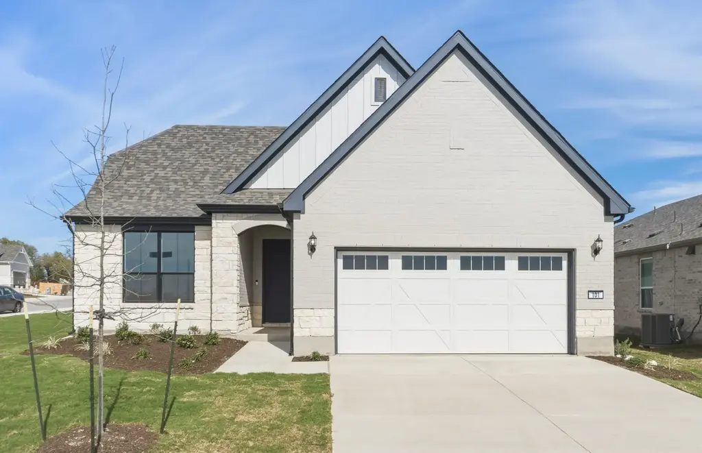 101 Centerfire Lane, Georgetown