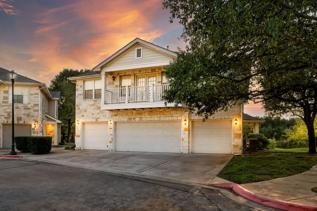 1900 Scofield Ridge Parkway 203, Austin