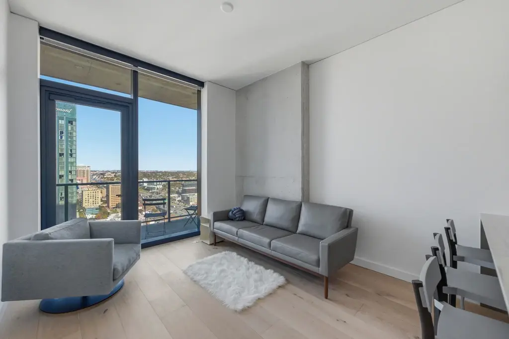 610 Davis Street 2710, Austin