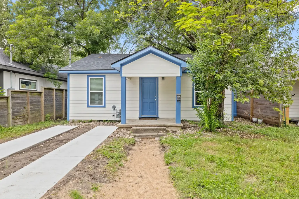 907 E 53rd Street, Austin