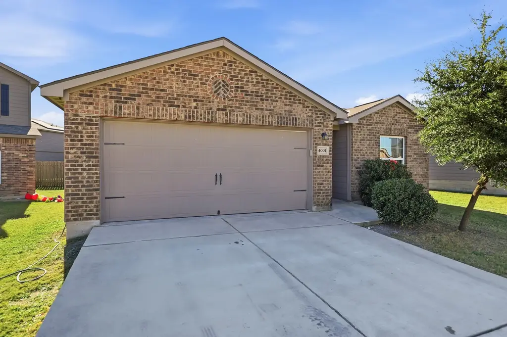 4001 Cressler Lane 15g, Jarrell