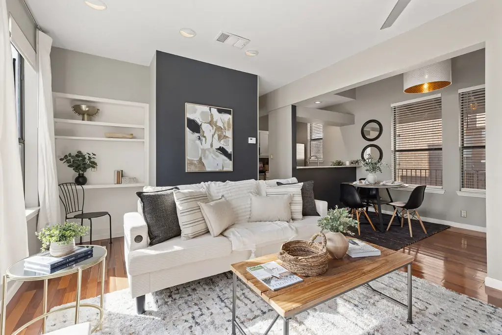 611 E 45th Street 25, Austin