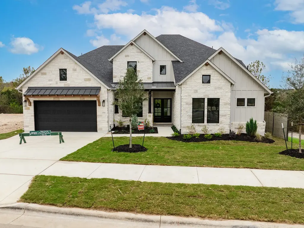 2102 Crimson Sunset Drive, Georgetown