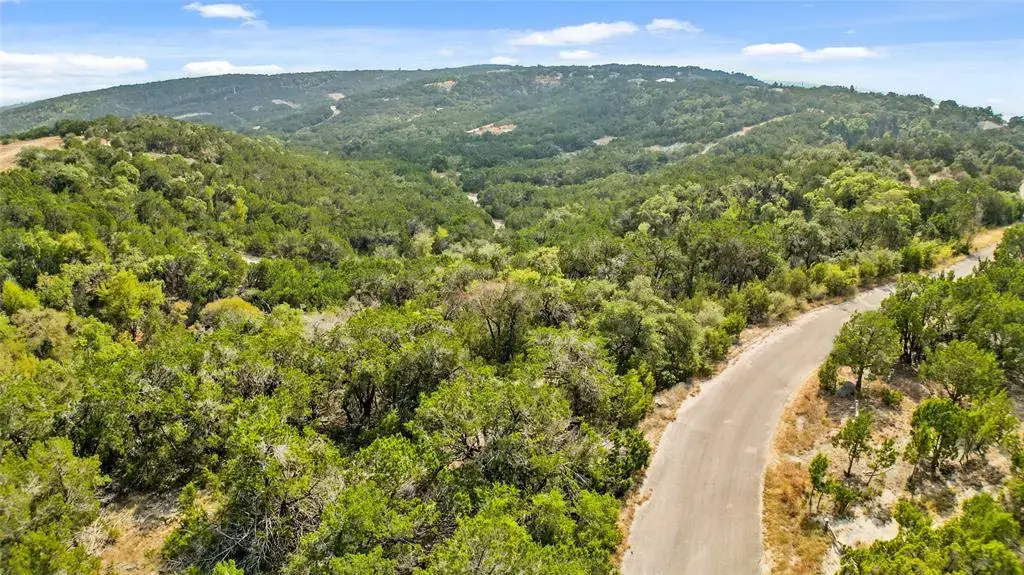 21105 Bison Trail, Lago Vista