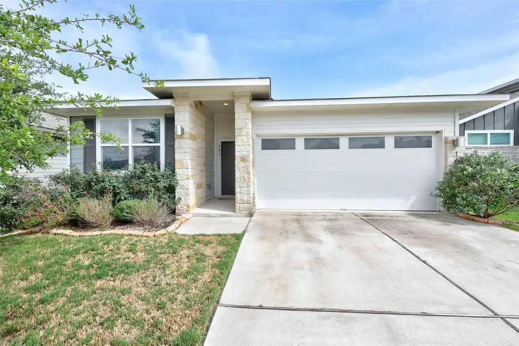141 Parryi Cove, Leander