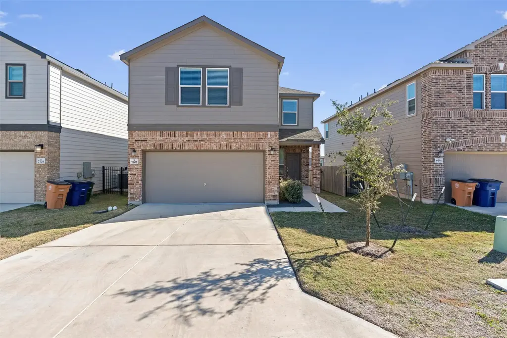 7705 Song Sparrow Drive, Austin
