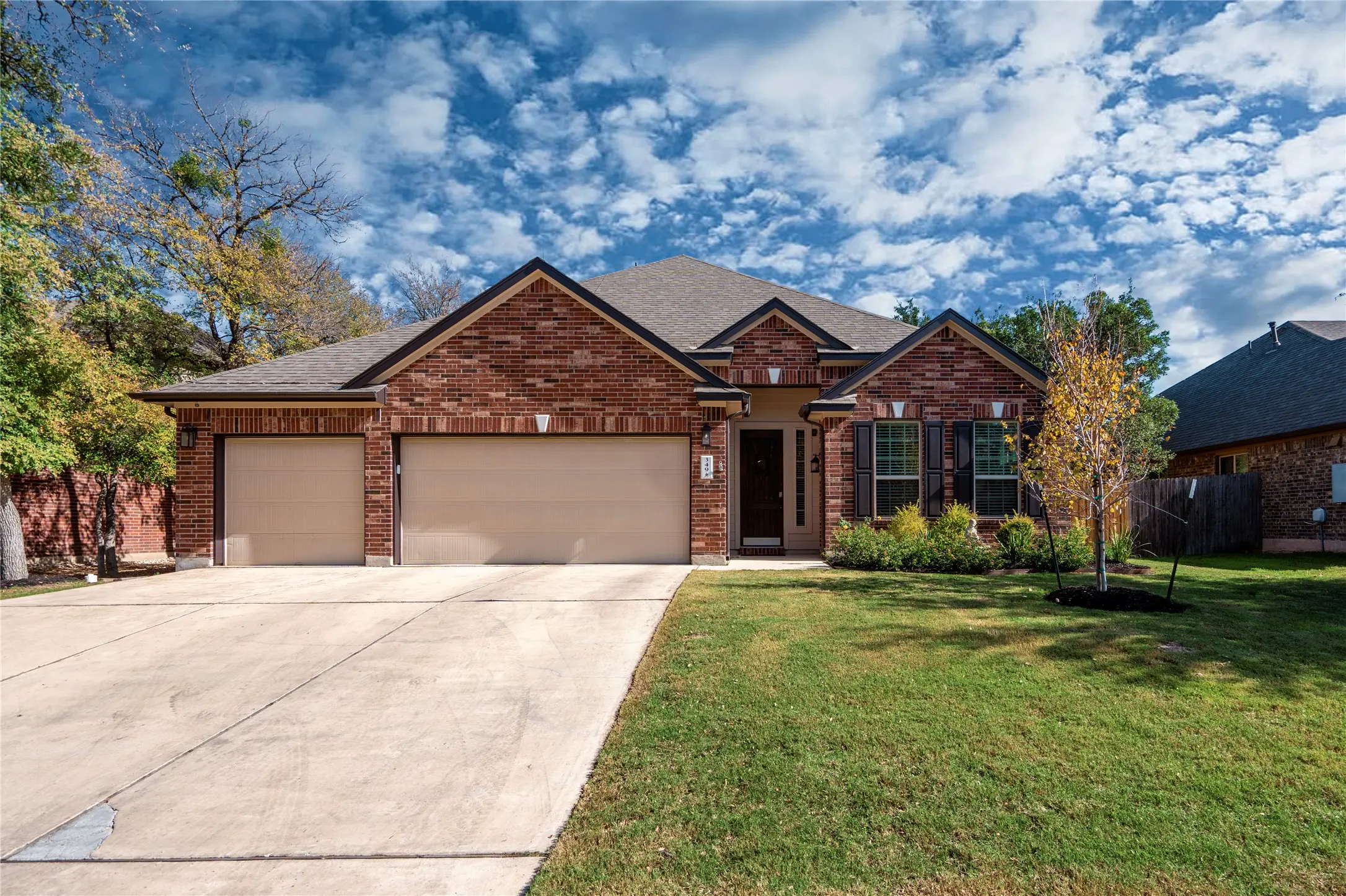Photo of Listing #8378085