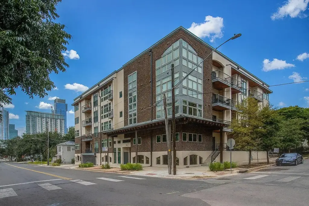 908 Nueces Street 18, Austin