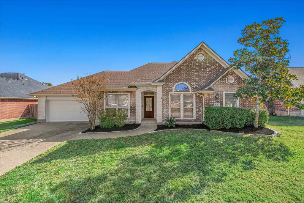 406 Cold Spring Drive, College Station