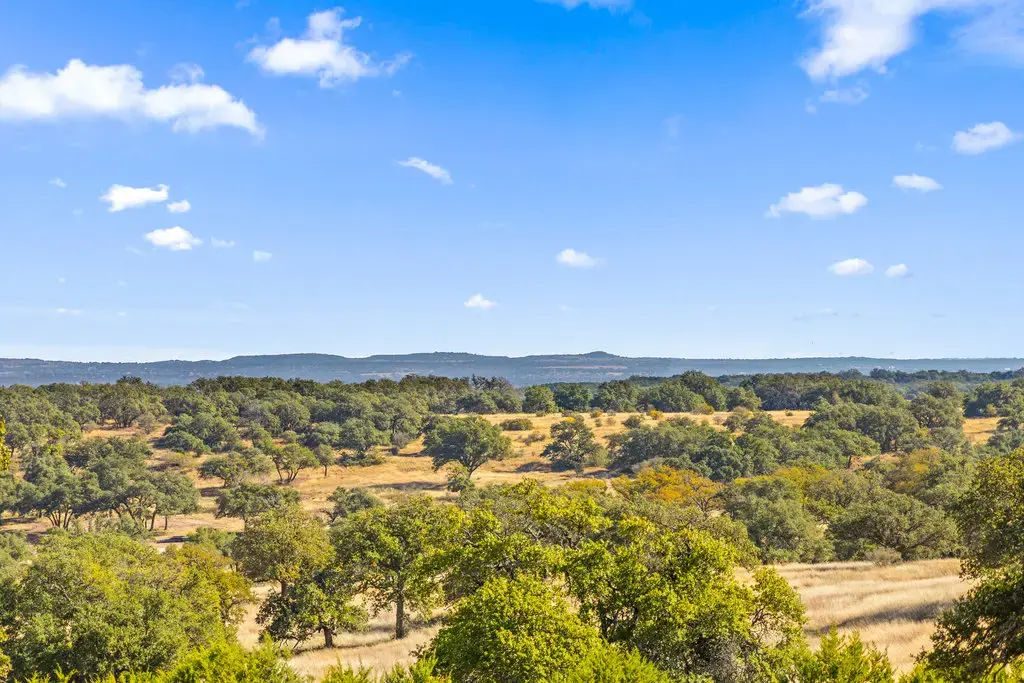 2482 Ranch Road 2721, Blanco
