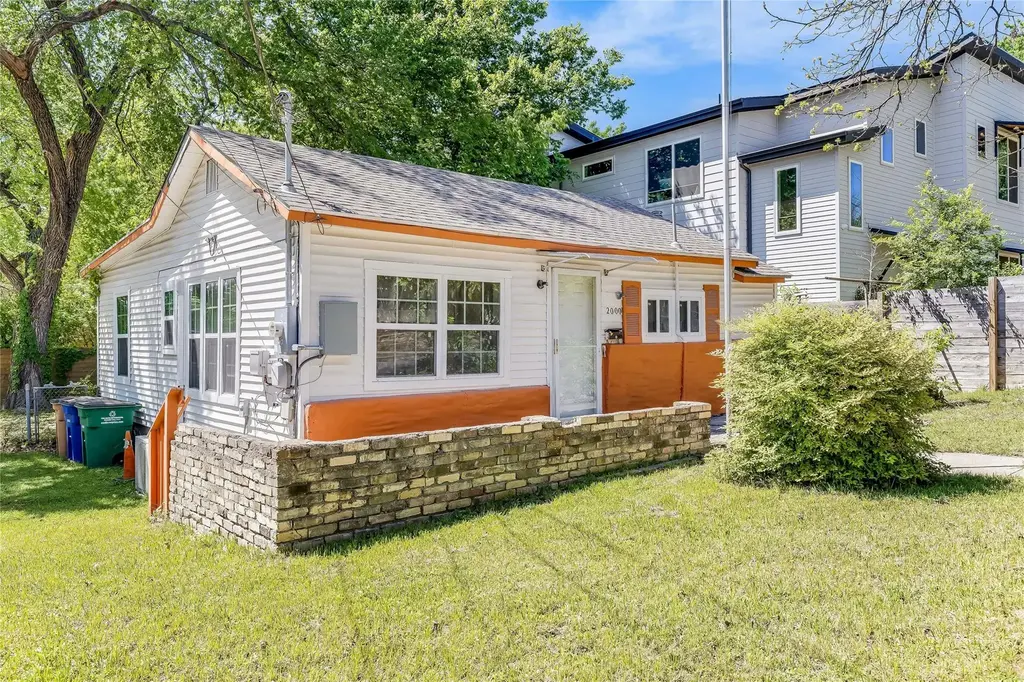 2000 Alamo Street, Austin