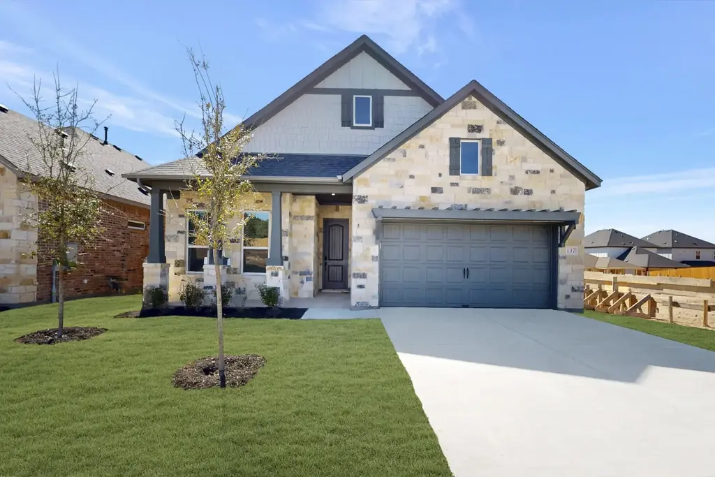 137 Bishop Wood Road, Dripping Springs