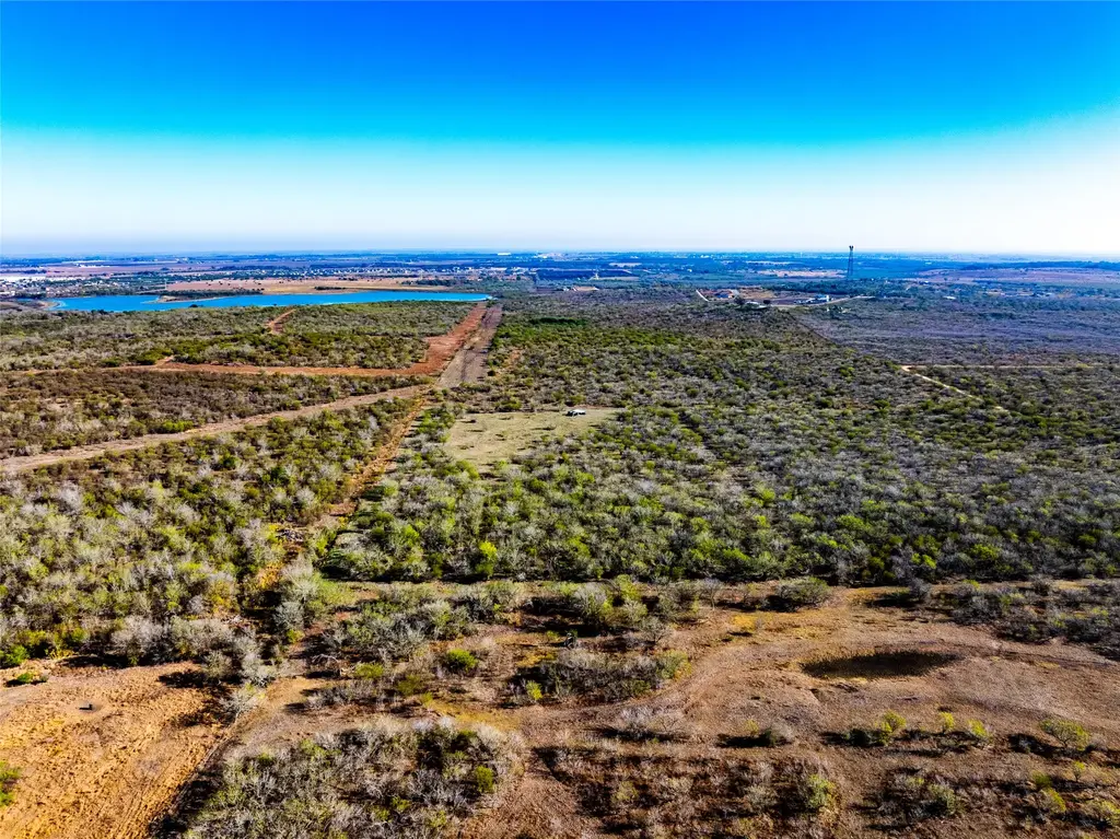 Pleasant Hill Road, Lockhart