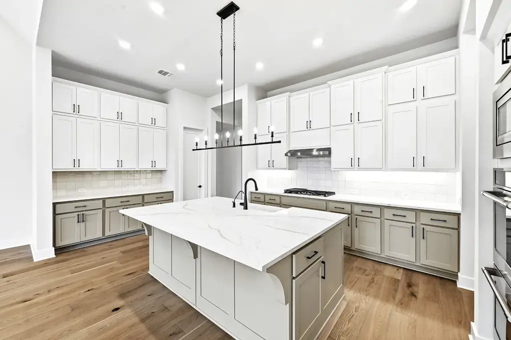 315 Leaning Rock Ridge, Austin