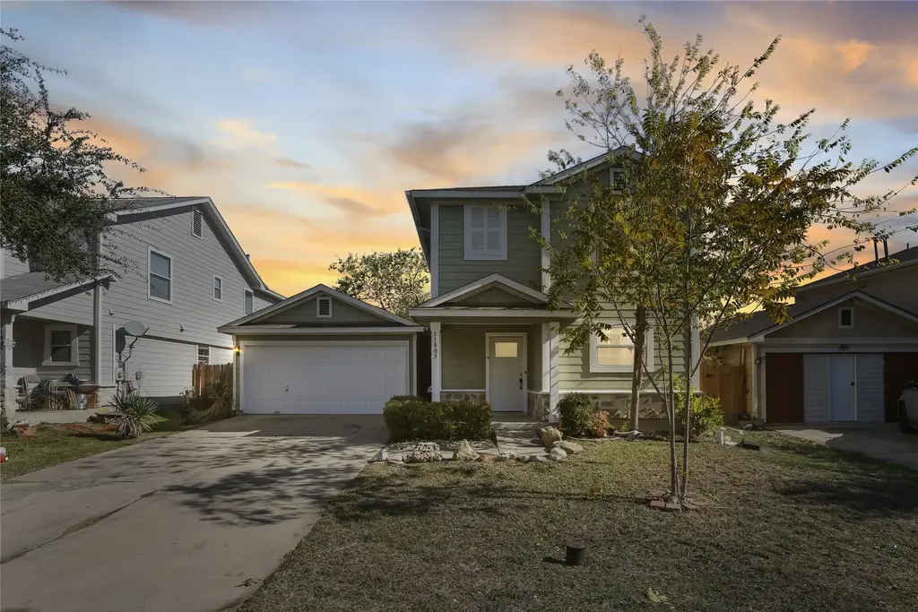 11805 Lima Drive, Manor
