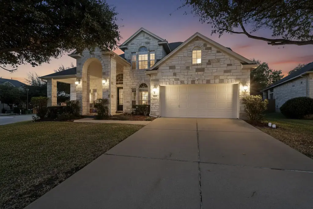 16525 Broadbay Drive, Austin