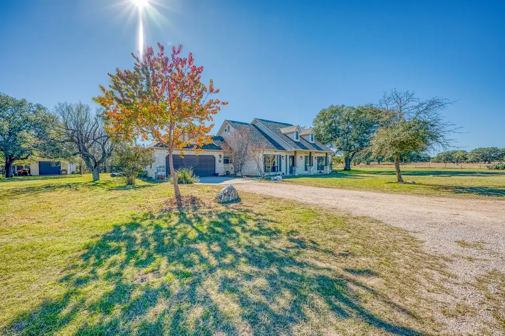 121 Amber Creek, Burnet