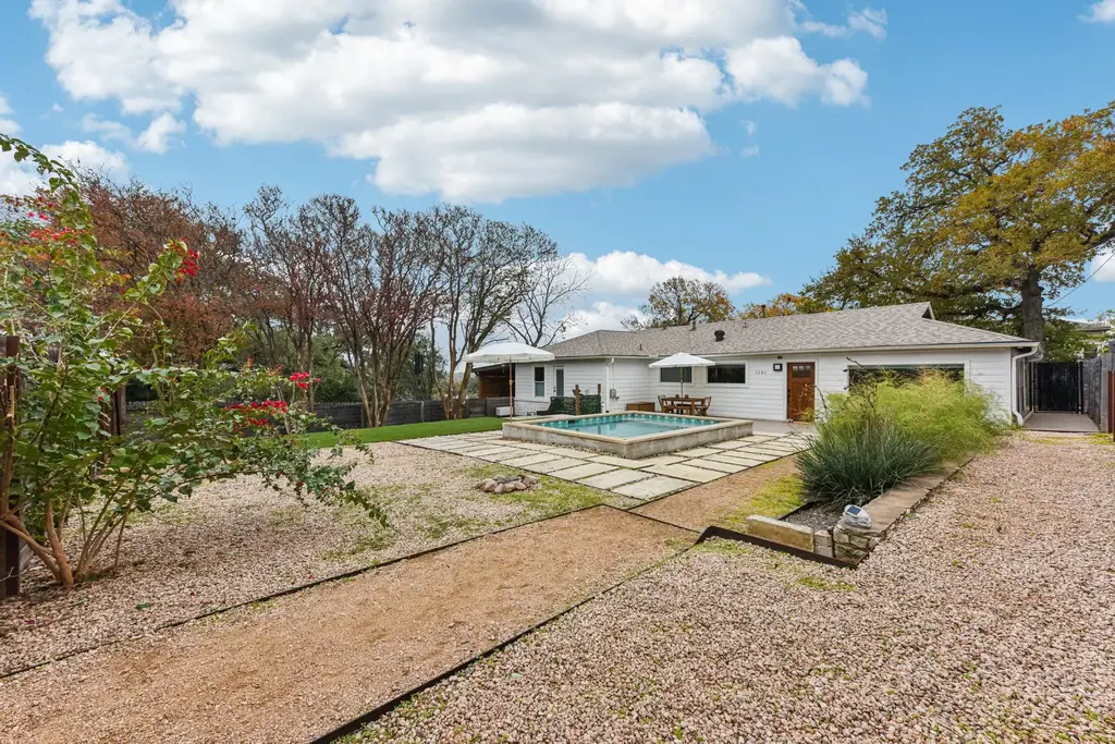 1101 Manlove Street, Austin