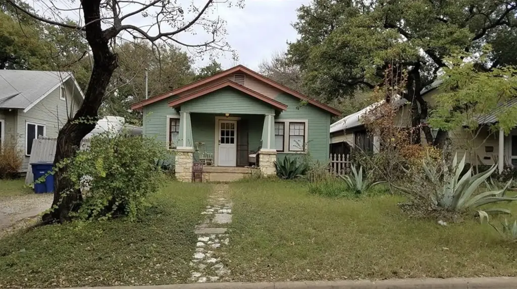 912 James Street, Austin