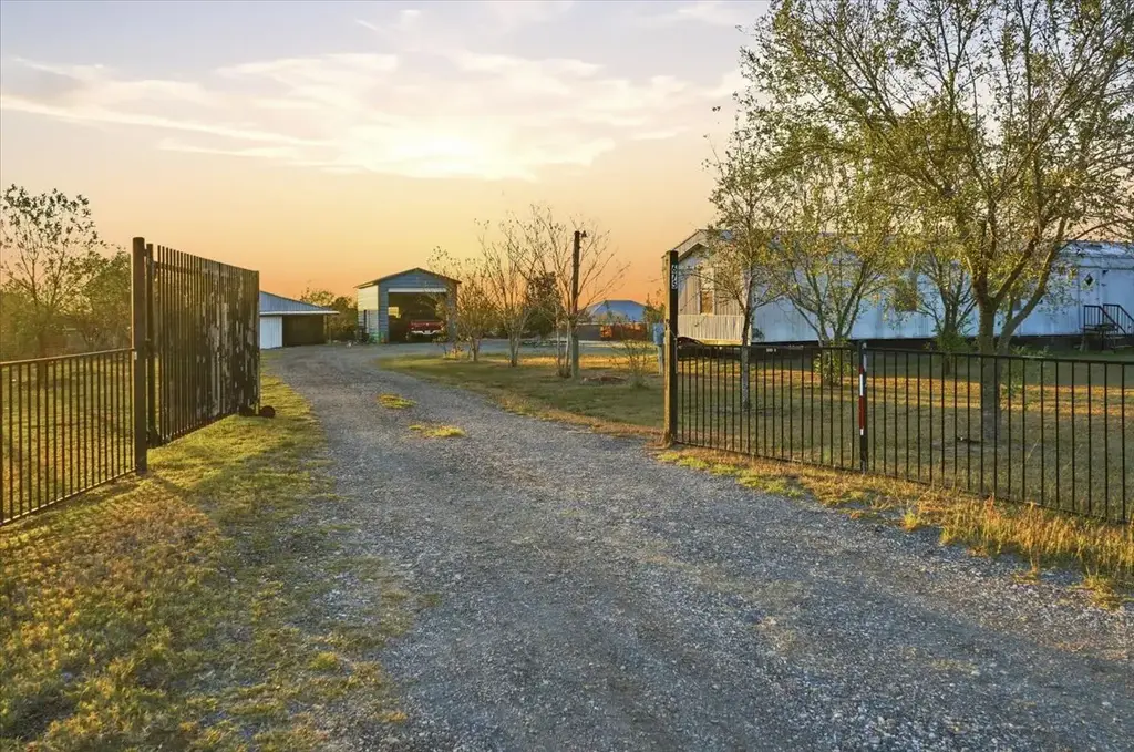 675 Highland Ranch Way, Dale